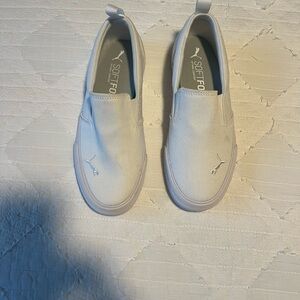 Kids PumaShoes - White